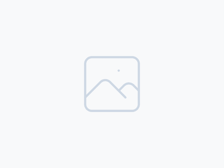 Image placeholder icon with mountains.